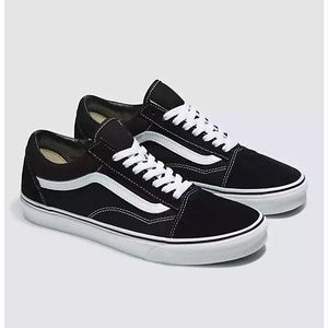 VANS old skool black and white sneakers